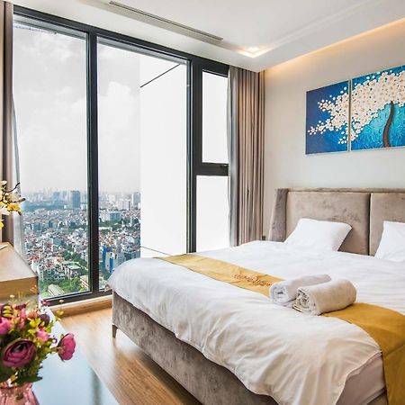 Hi-Home Suites - Vinhomes Metropolis Ханой Екстер'єр фото
