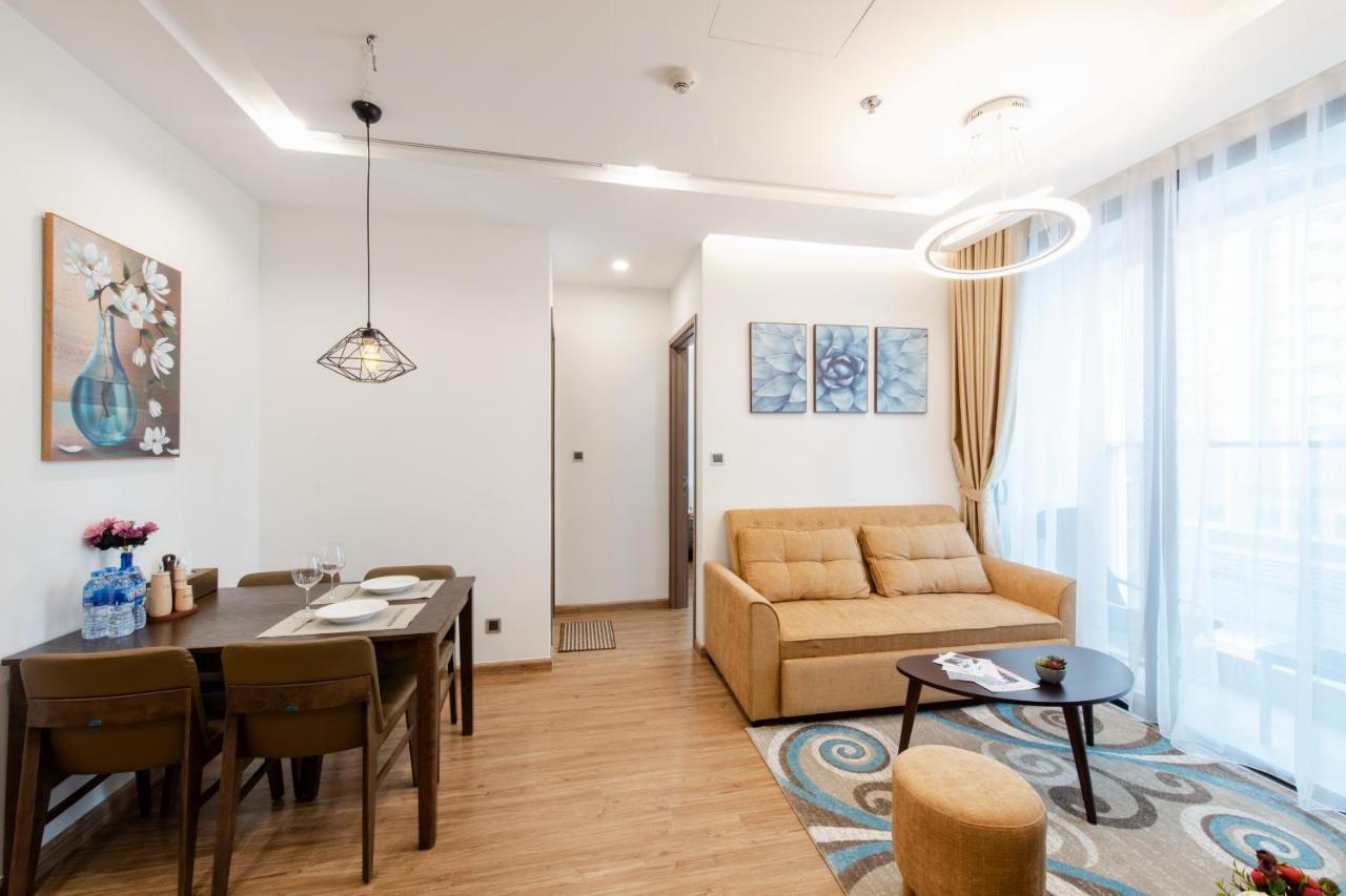 Hi-Home Suites - Vinhomes Metropolis Ханой Екстер'єр фото