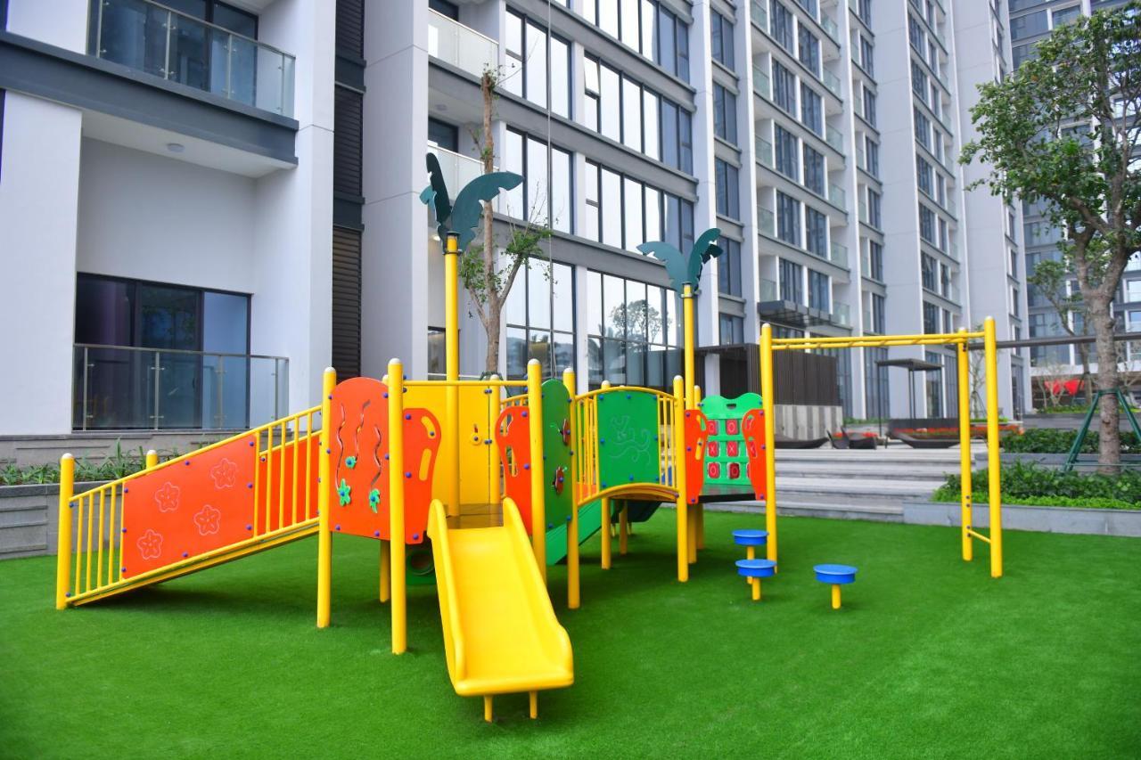 Hi-Home Suites - Vinhomes Metropolis Ханой Екстер'єр фото