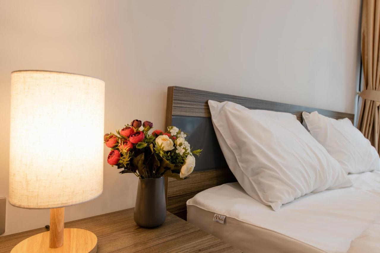 Hi-Home Suites - Vinhomes Metropolis Ханой Екстер'єр фото
