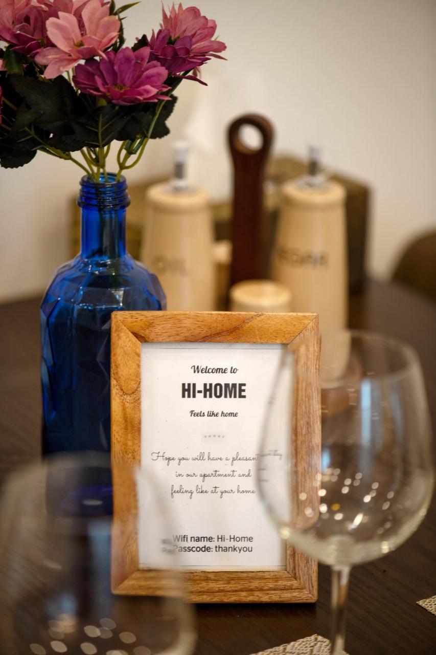Hi-Home Suites - Vinhomes Metropolis Ханой Екстер'єр фото