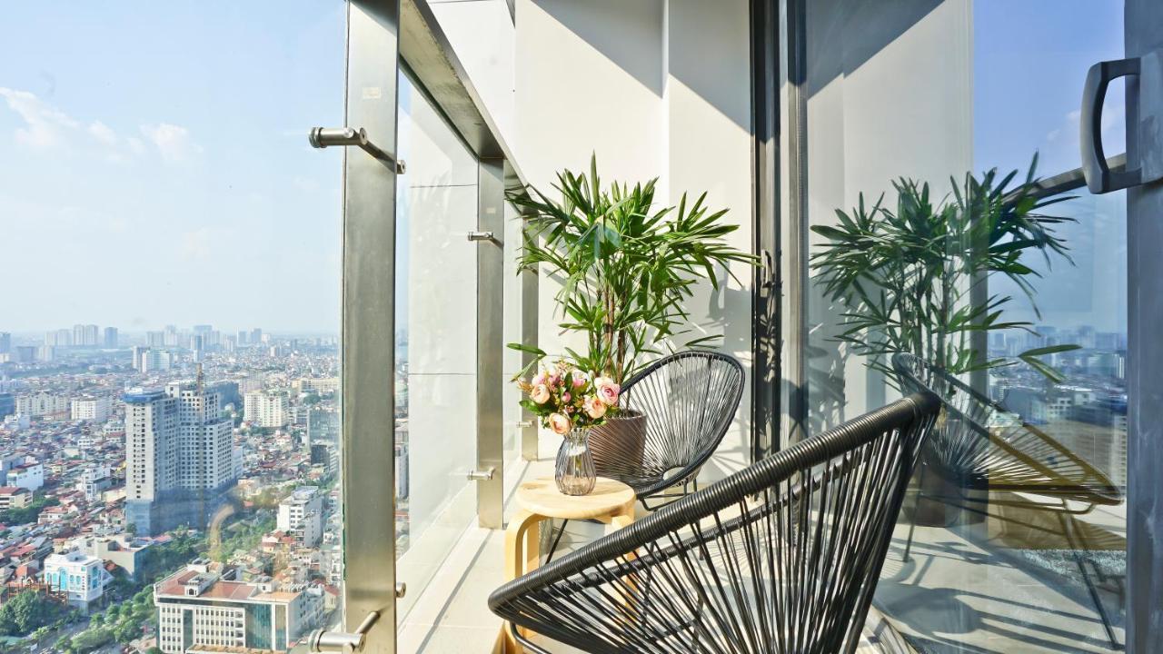 Hi-Home Suites - Vinhomes Metropolis Ханой Екстер'єр фото